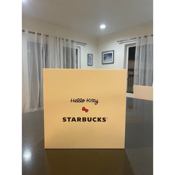 Starbucks × Hello Kitty Together in Fun Forever 16oz Ceramic Mug with Bow Lid - Picture 6 of 9